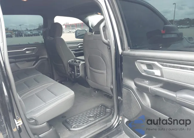 1C6RREFTXMN658436: 44284552