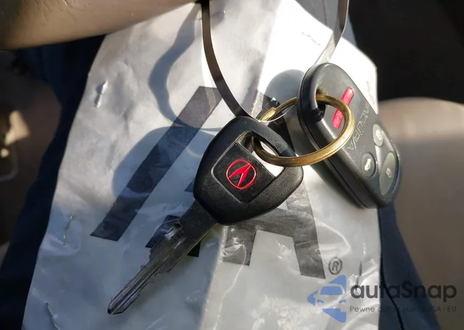 JH4KA9665VC013532: 44284591