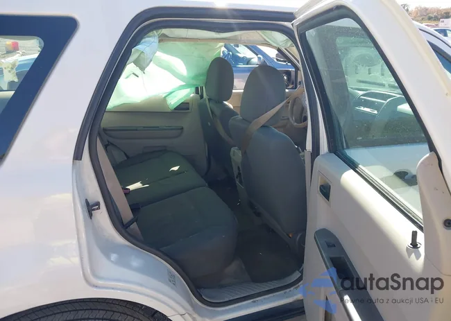 1FMCU0C75BKB02309: 44284611