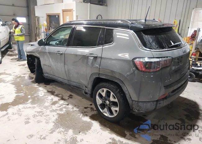 3C4NJDCB2MT512584: 44284642