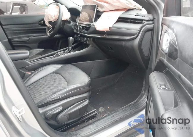 3C4NJDBN8PT508006: 44283710