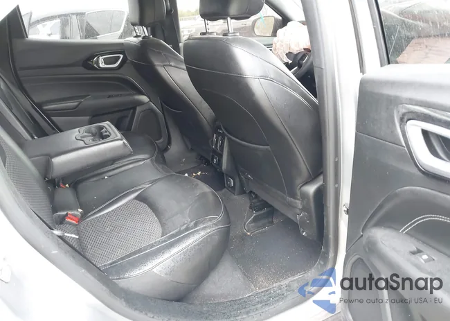 3C4NJDBN8PT508006: 44283710