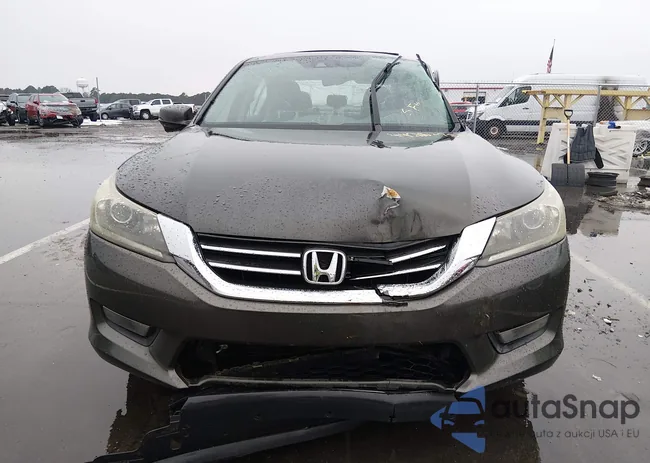 1HGCR2F83FA100304: 44283751