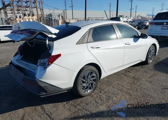 KMHLM4DJ2RU095495: 44283906