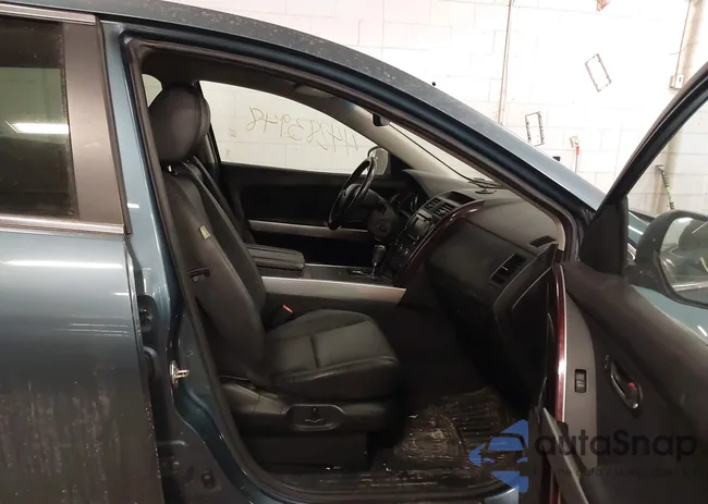 JM3TB3DVXE0443799: 44283948