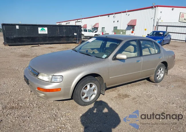 JN1CA21D0XM413825: 44283995