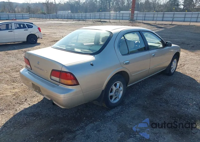 JN1CA21D0XM413825: 44283995