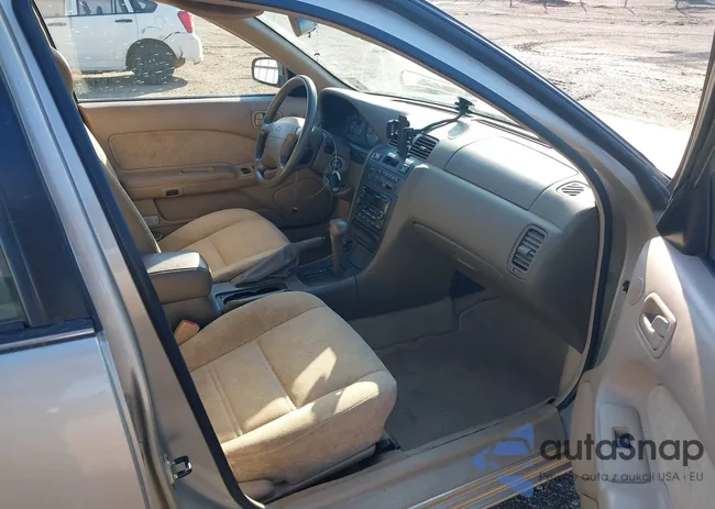 JN1CA21D0XM413825: 44283995