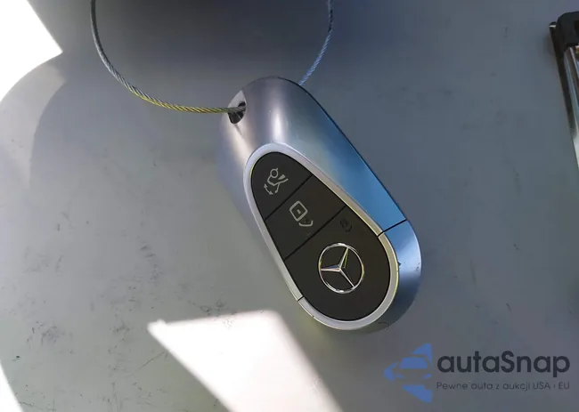 W1KAF4GB8RR215030: 44283997