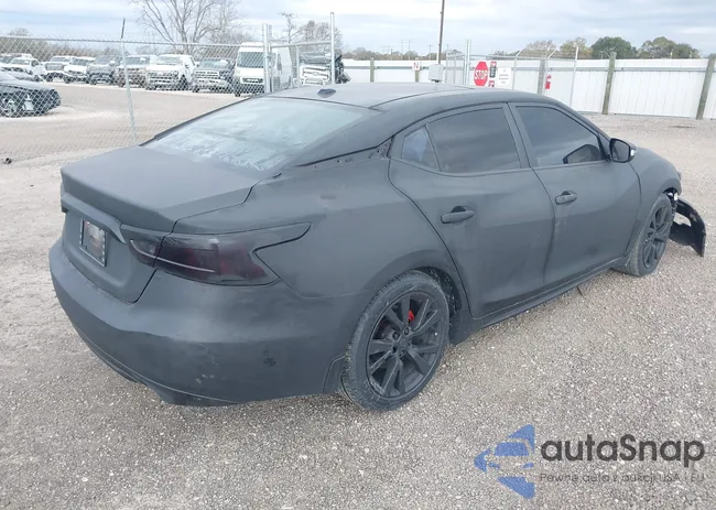 1N4AA6AP5HC378637: 44285093