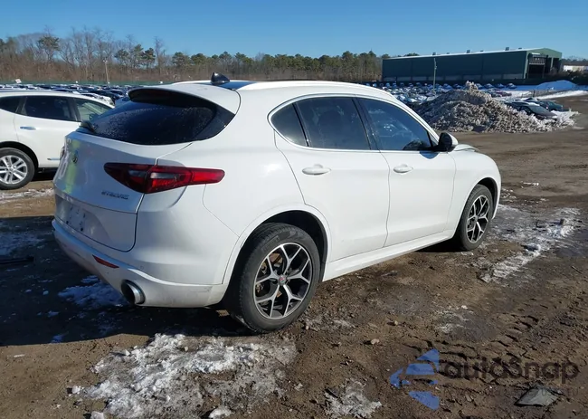 ZASPAKBNXM7D14789: 44285097