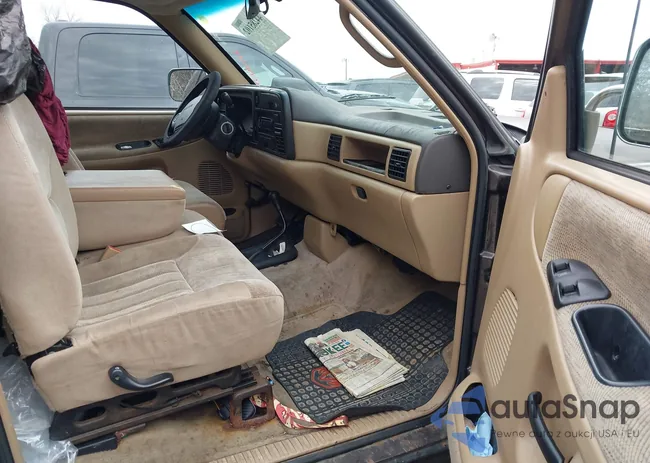 3B7HF13Z5VM562109: 44285102