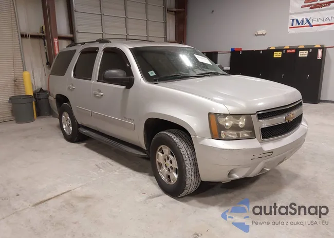 1GNSCAE08BR146599: 44285133