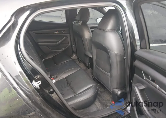 JM1BPAKL1M1338430: 44285167