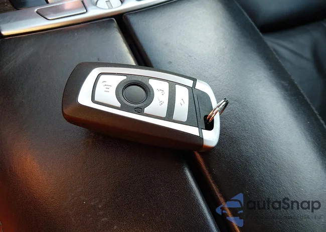 WBAKC6C54CC397187: 44285189