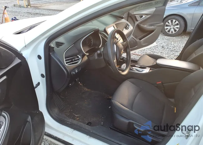 1G1ZB5ST8HF107790: 44285199