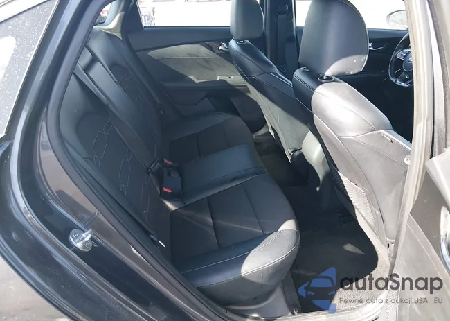 3KPF34AD3LE256011: 44285215