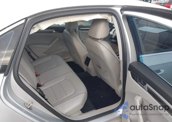 1VWBT7A34GC024650: 44285224