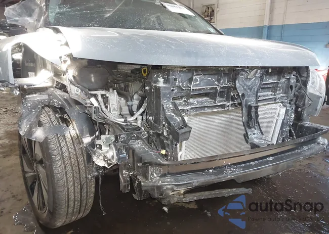 3VVVX7B2XRM018445: 44285281