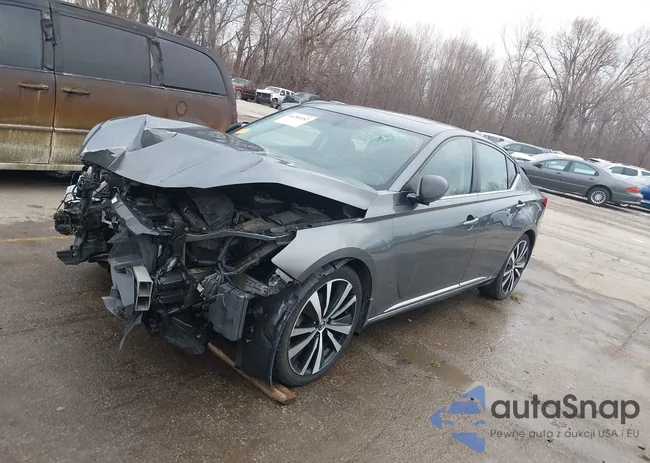 1N4BL4CV1KN323158: 44285282