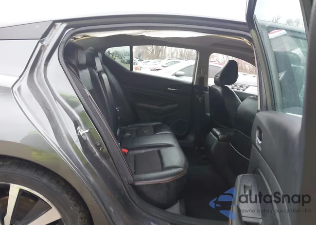 1N4BL4CV1KN323158: 44285282