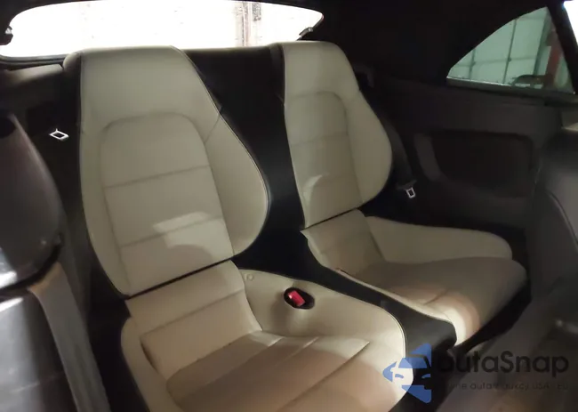 1FATP8UH3K5104436: 44285313