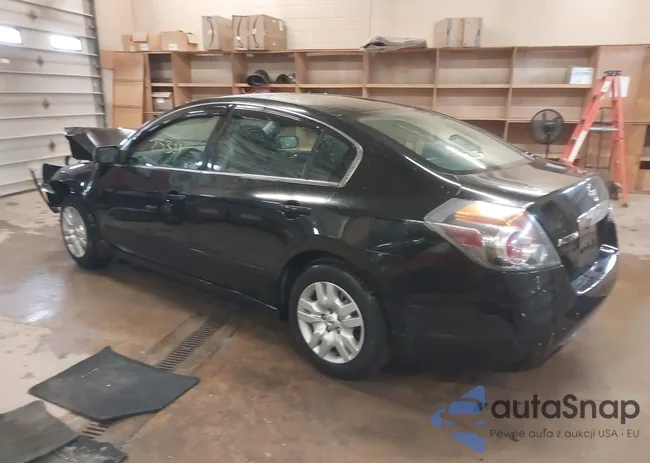 1N4AL2AP6AC185311: 44285321