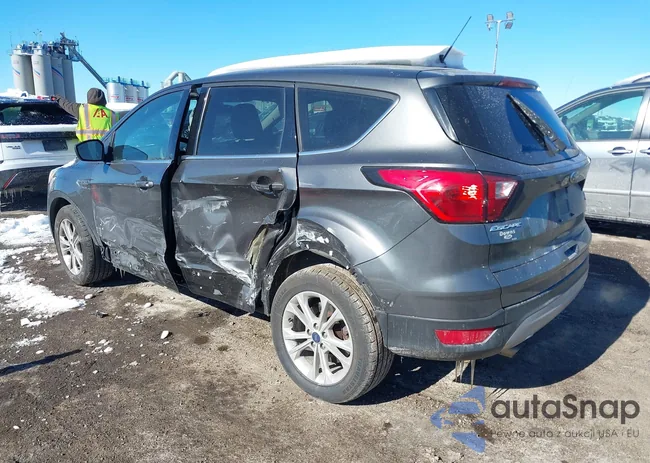 1FMCU0GD1KUB92370: 44285325