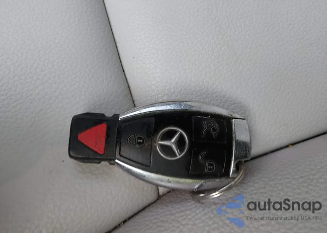 WDDSJ4GB4EN117522: 44285341