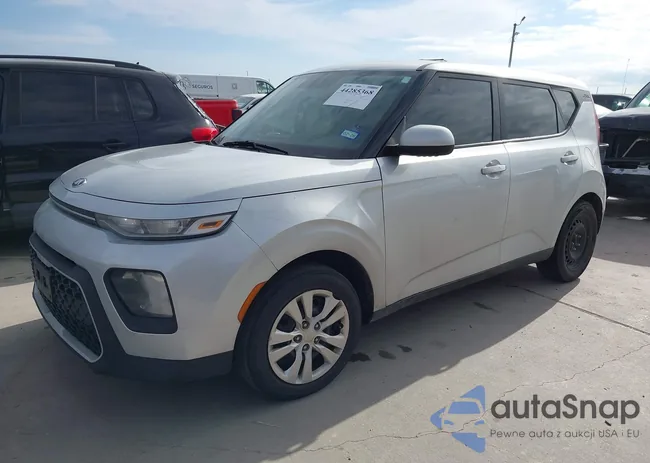 KNDJ23AU7M7772512: 44285368