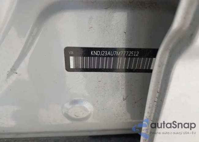KNDJ23AU7M7772512: 44285368