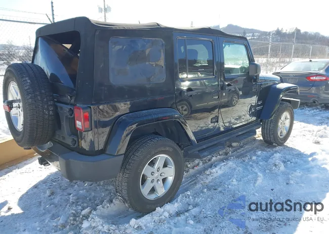 1C4BJWEG9GL344210: 44285407