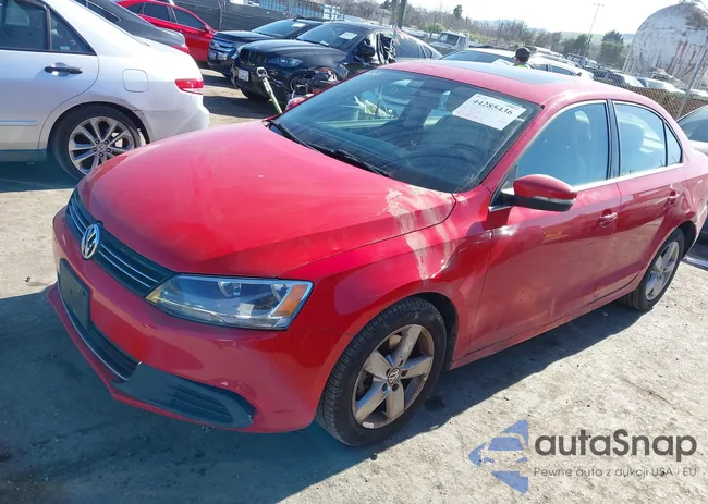 3VWLL7AJ8DM359391: 44285436