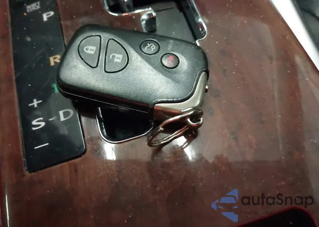 JTHCK262875013215: 44285451