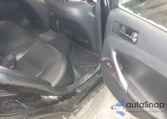 JTHCK262875013215: 44285451