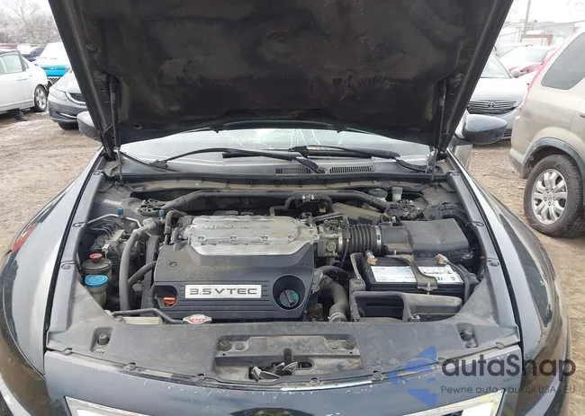 1HGCS21878A005162: 44285465