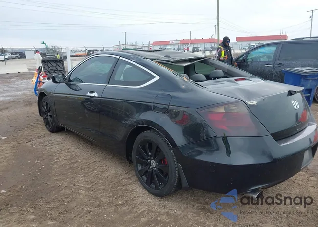 1HGCS21878A005162: 44285465