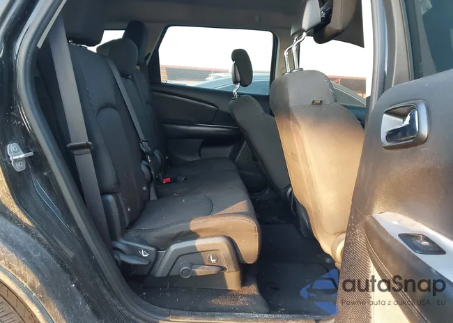 3C4PDCAB6GT238002: 44285477