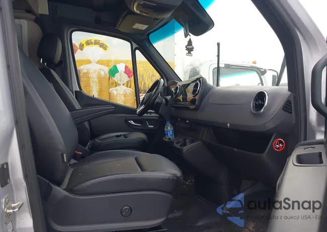 W1W4EBVY2LT033408: 44285489