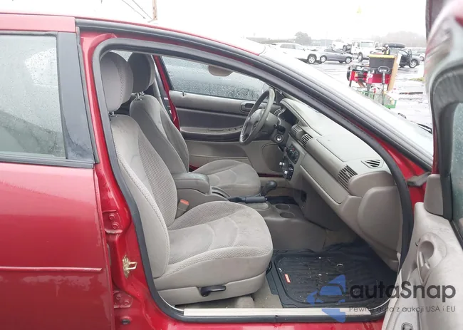 1B3EL46X56N175009: 44285545