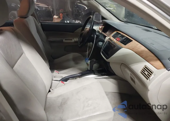 JA3AJ26E85U027851: 44285557