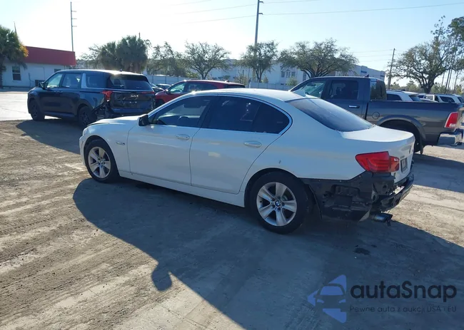 WBAXH5C56DD111546: 44285559