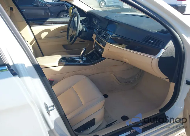 WBAXH5C56DD111546: 44285559