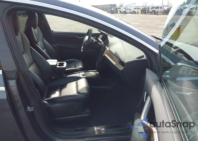 5YJXCBE25MF321650: 44285566