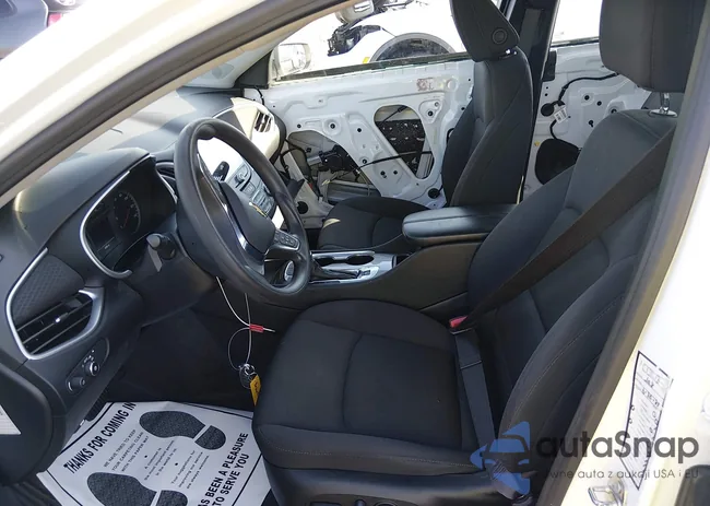 1G1ZD5STXRF110735: 44285585