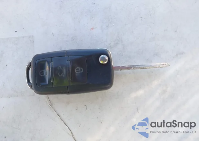 3VWDG71K15M634960: 44285609