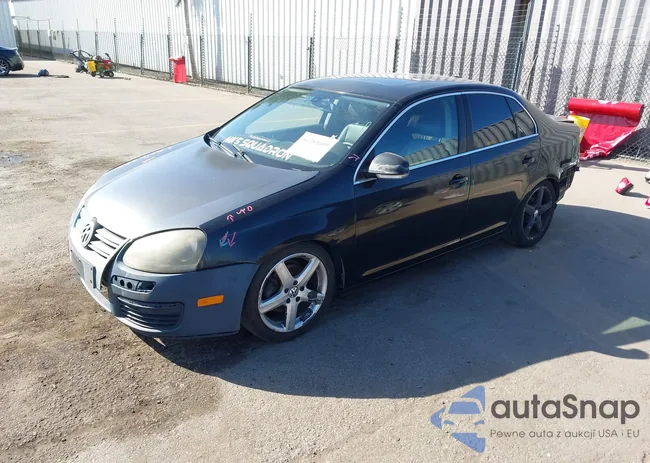 3VWDG71K15M634960: 44285609