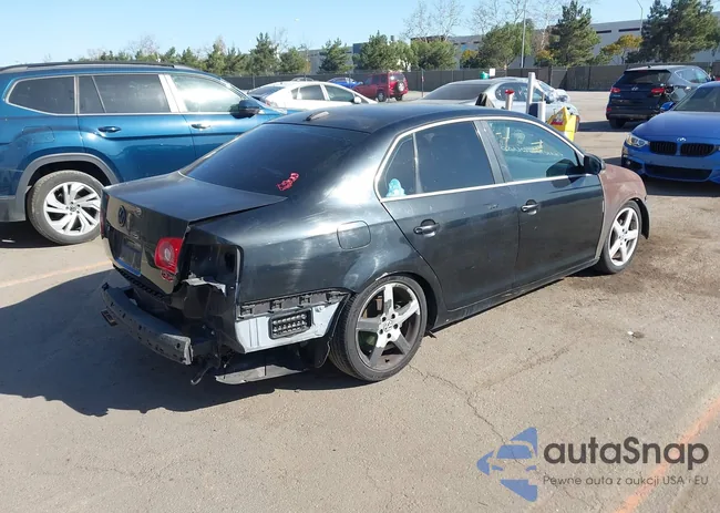 3VWDG71K15M634960: 44285609