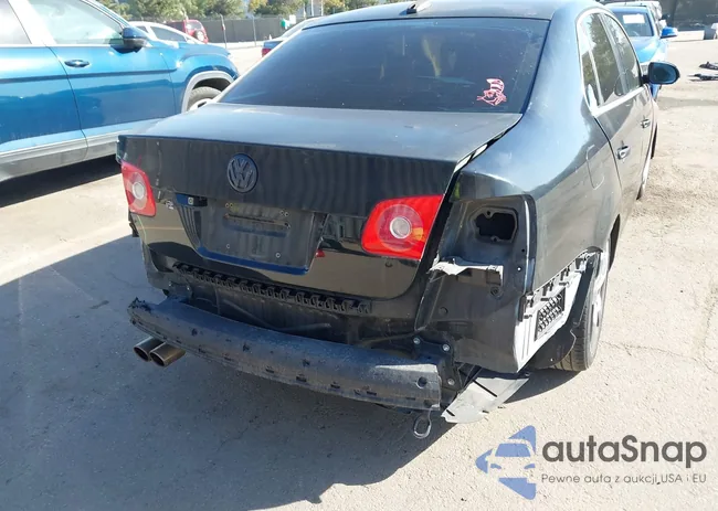 3VWDG71K15M634960: 44285609