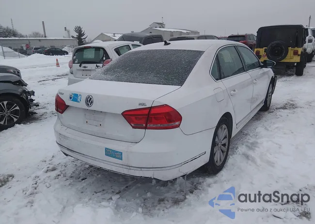 1VWCP7A37CC022121: 44285621